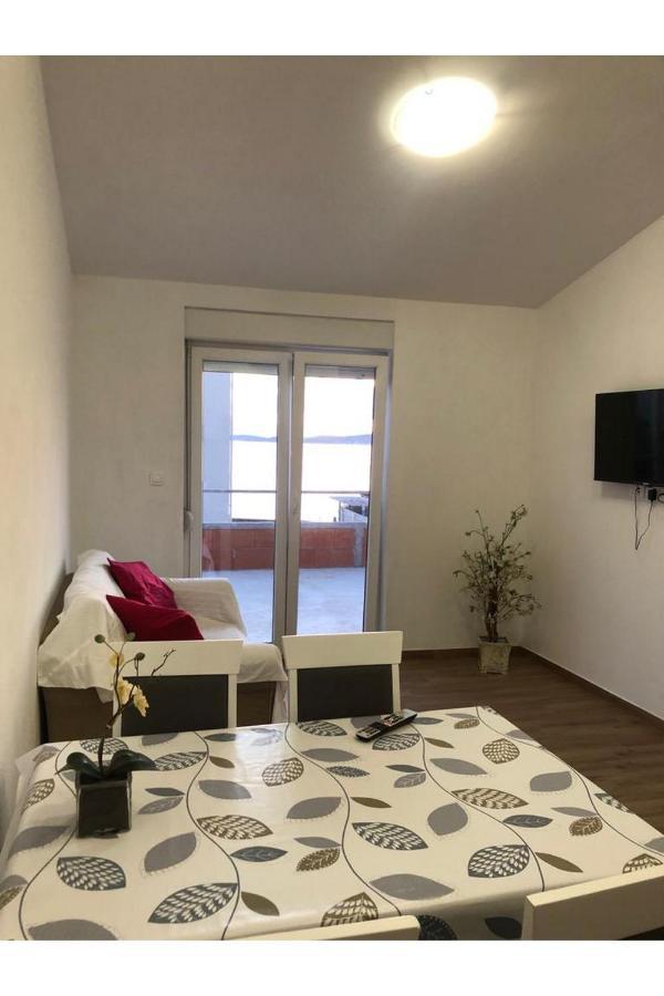 Beach Front Paradise Apartment Sukošan Esterno foto