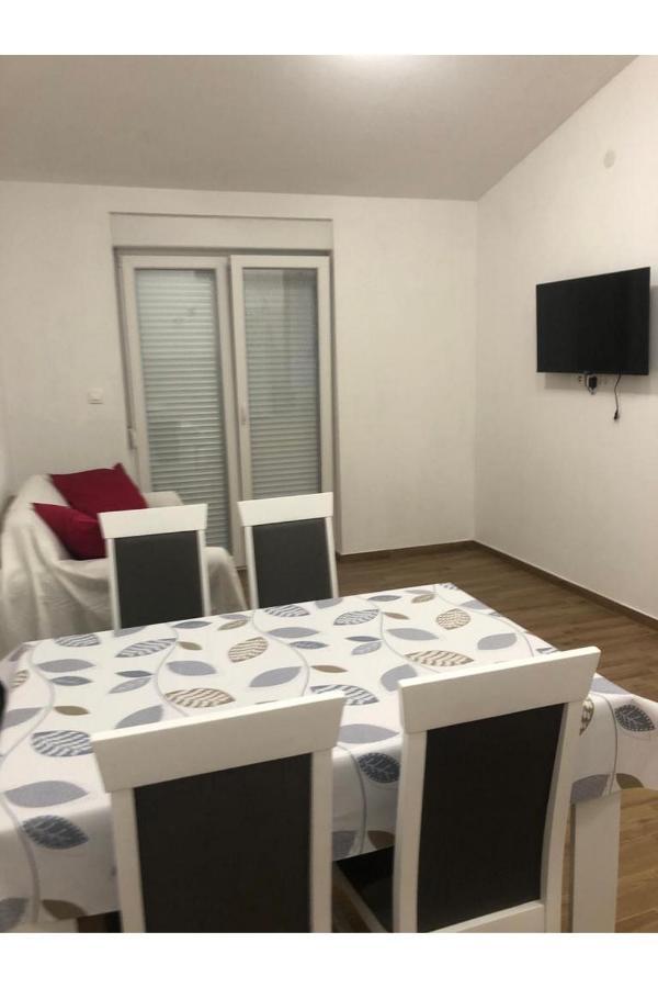 Beach Front Paradise Apartment Sukošan Esterno foto